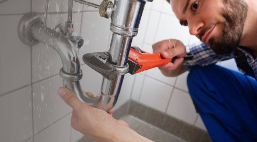 Local sewer line repair in Amherst, TX